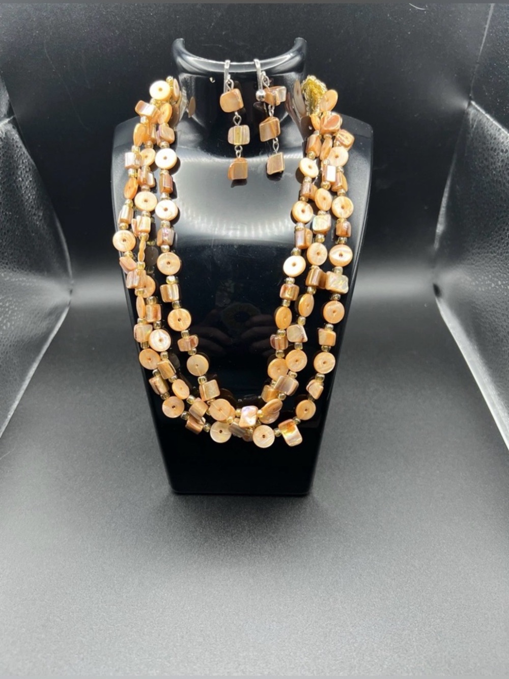 Boho Peach Mother of Pearl Shell Necklace Earring Set Multi Strand Layers Beachy - Picture 3 of 16